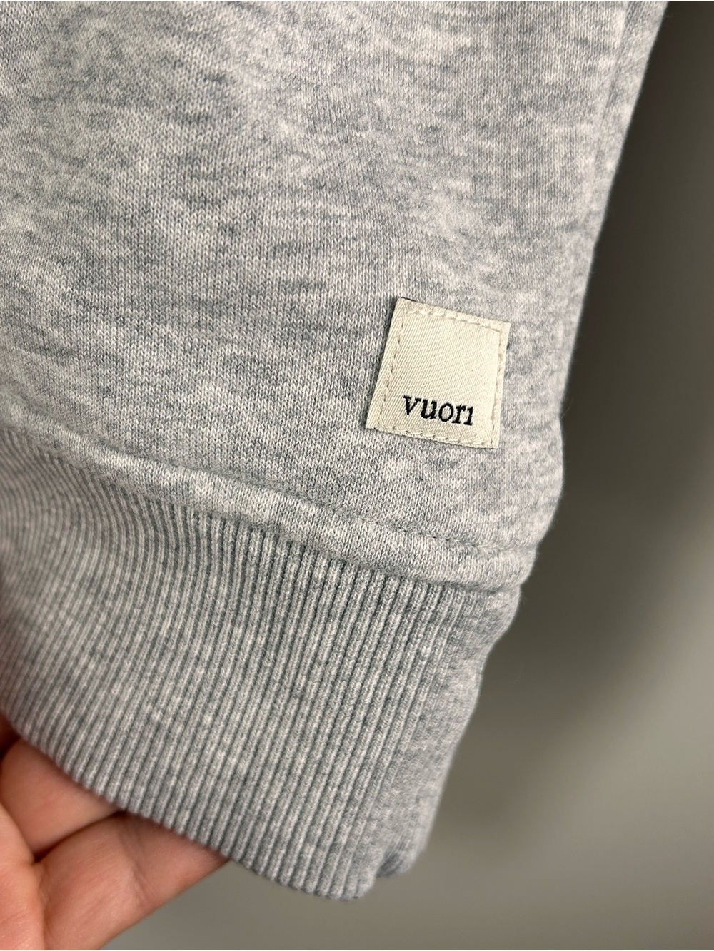 VUORI Restore Half Zip Fleece Pullover Light Heather Grey Women's EUC - Picture 6 of 10